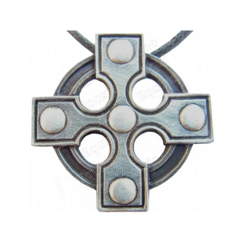 Ciondolo celtico – Croce celtica 2 – Metallo argentato